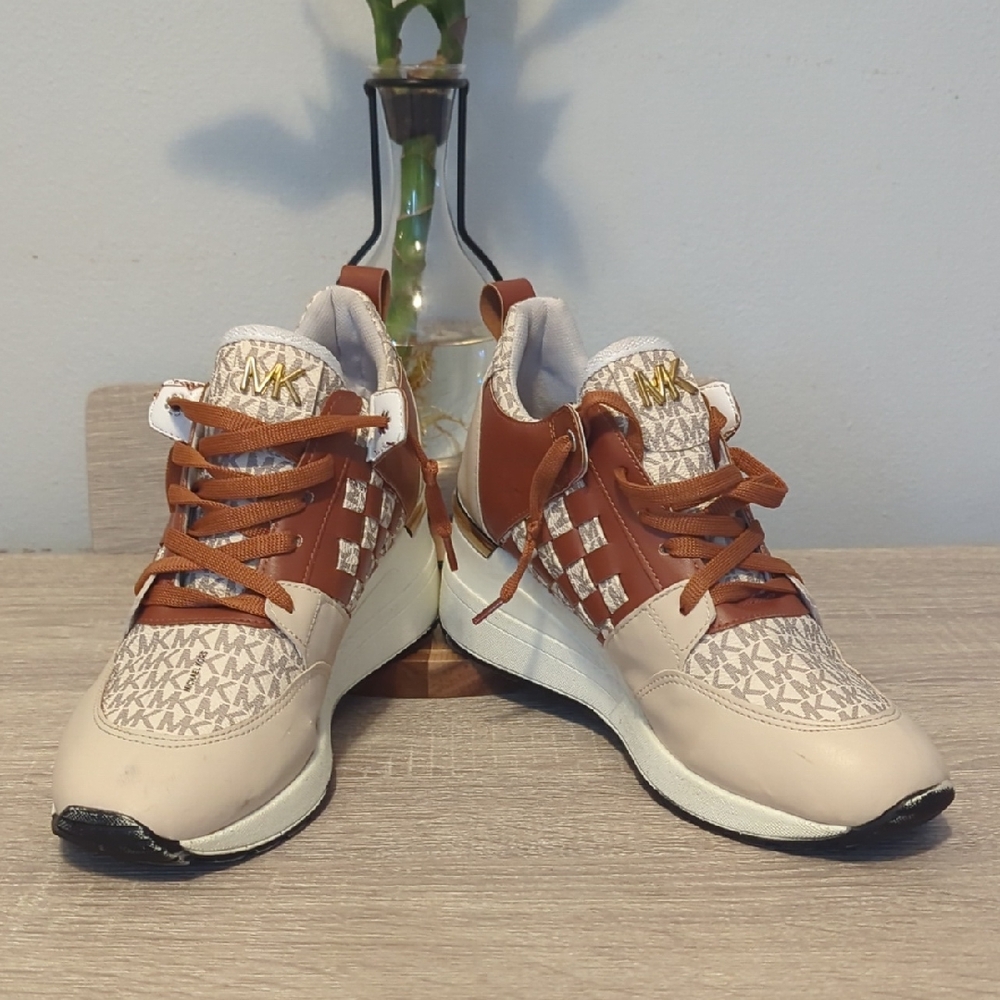 Michael Kors Cream and Brown Retro Sneakers - Picture 1 of 9